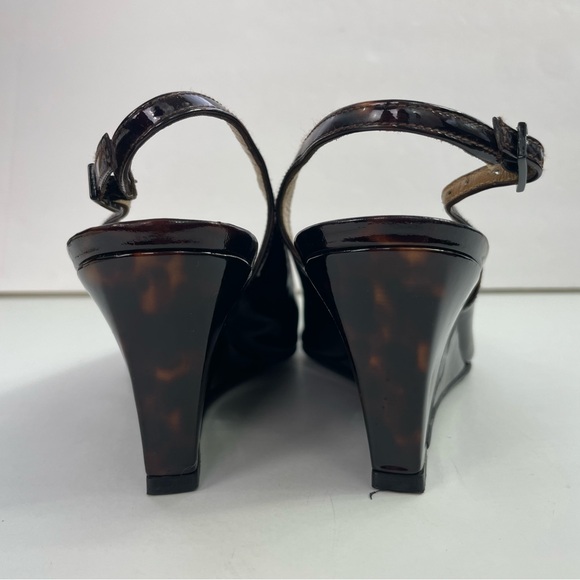 Stuart Weitzman Slingback Tortoise Shell Point-Toe Wedge Heels‎ - Picture 10 of 16